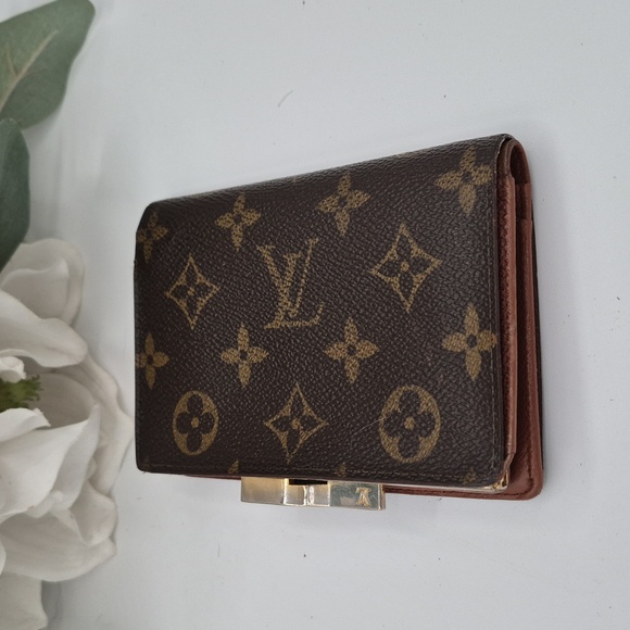 Louis Vuitton Kiss Lock Monogram Wallet AUTHENTIC - Picture 4 of 16
